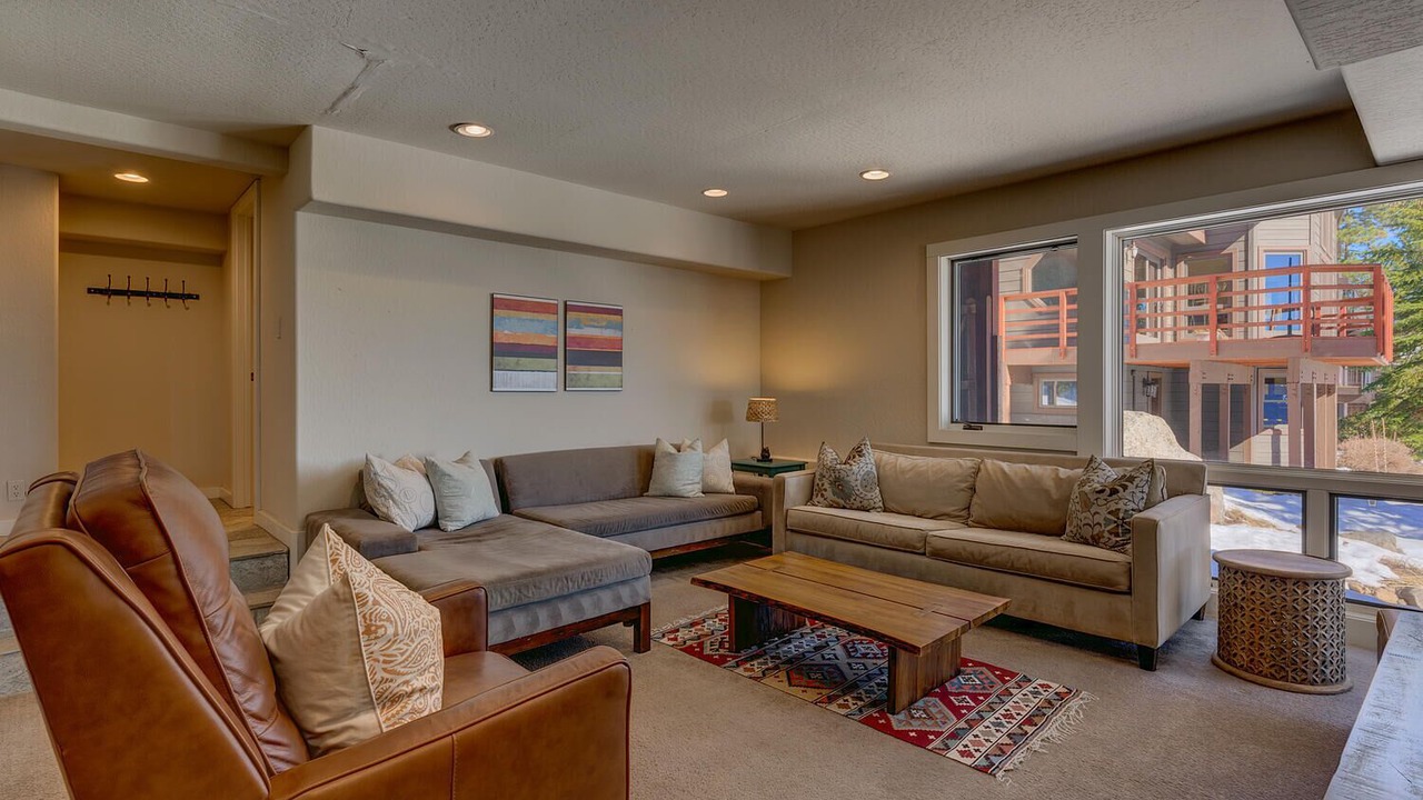 Photo of Livingroom in Truckee