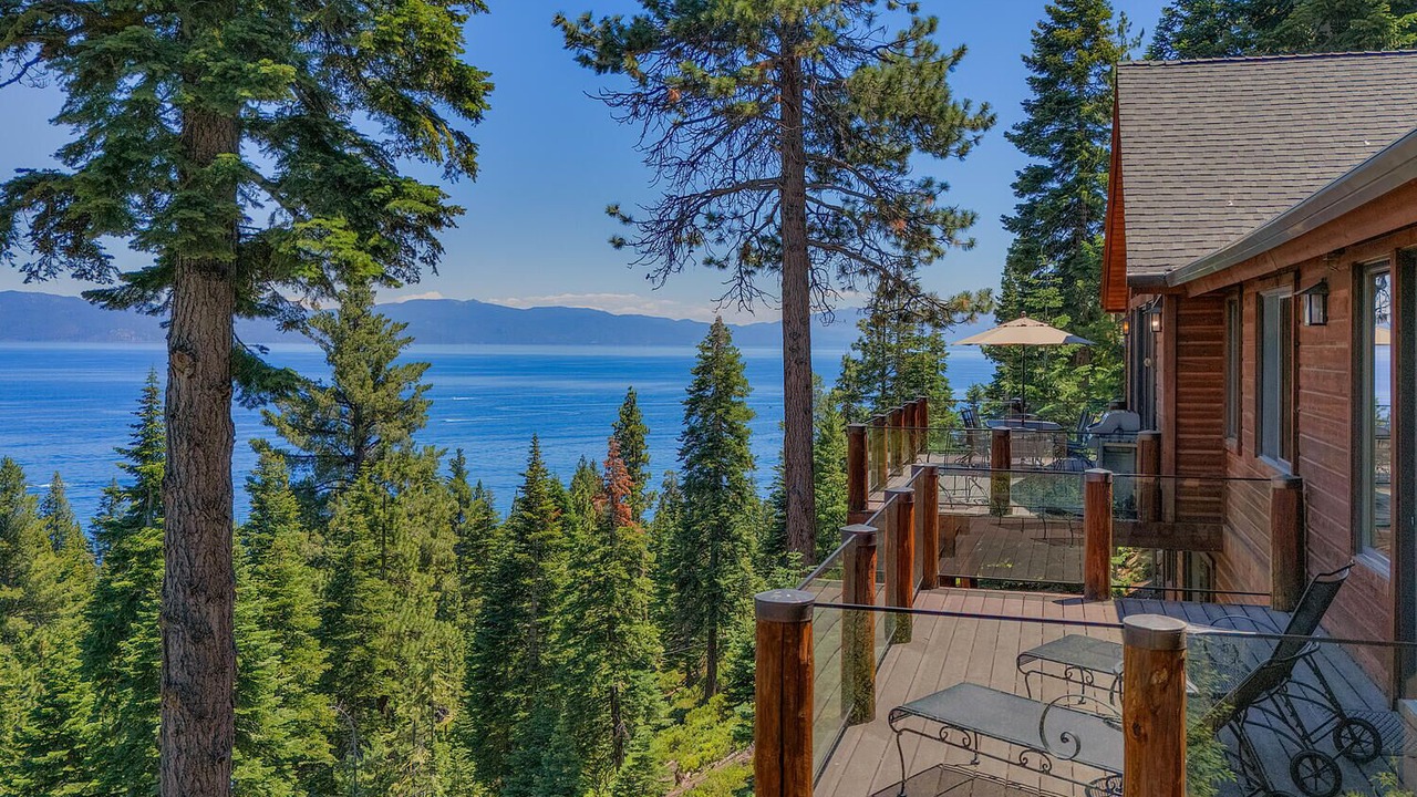 Photo of Patio Balcony in Carnelian Bay