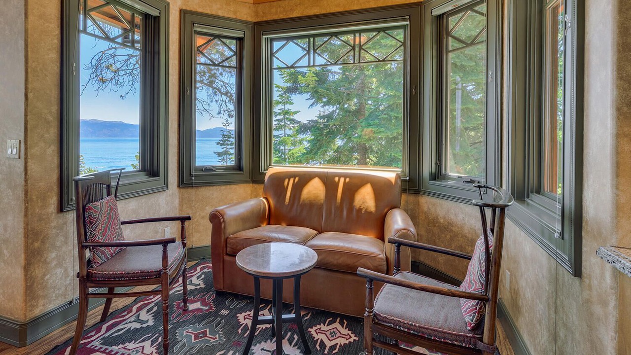 Photo of Livingroom in Carnelian Bay