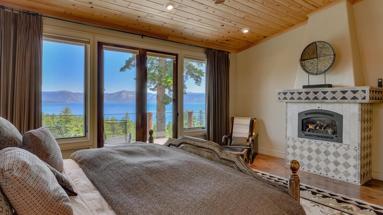 Photo of Bedroom in Carnelian Bay