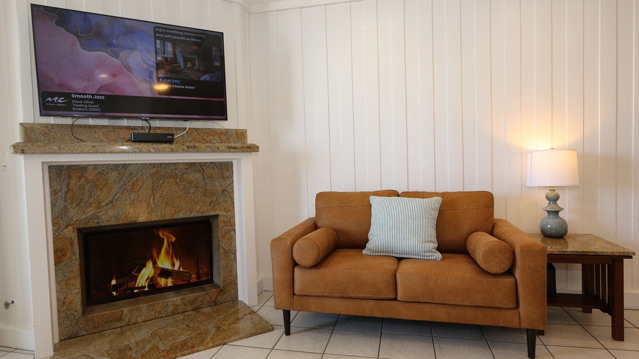 Photo of Livingroom in Townsite