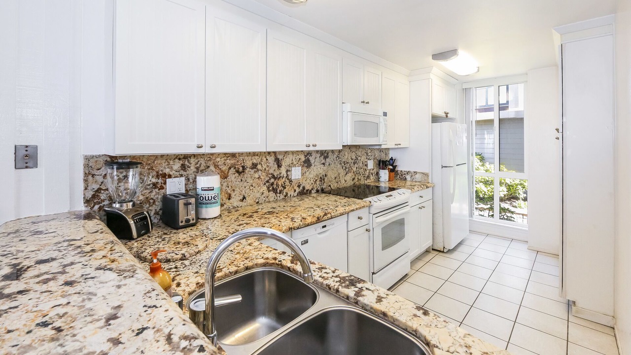 Photo of Kitchen in Townsite