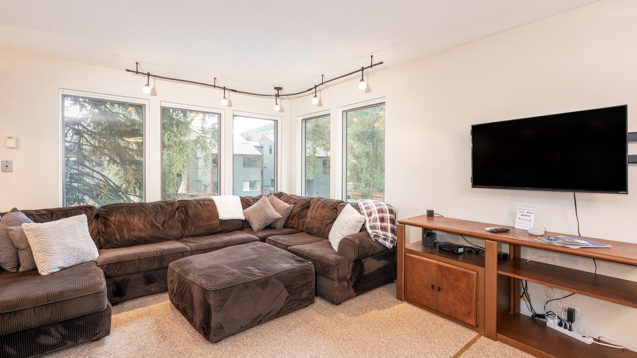 Photo of Livingroom in Telluride