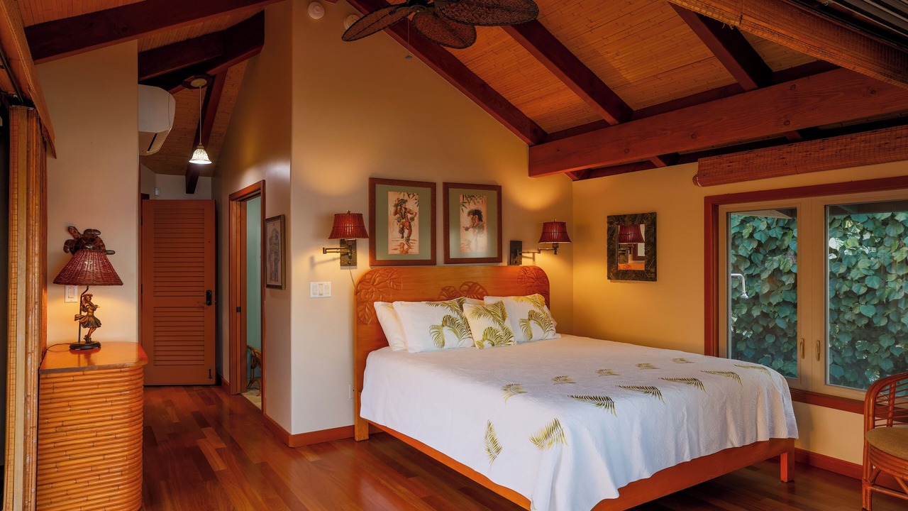 Photo of Bedroom in Puako