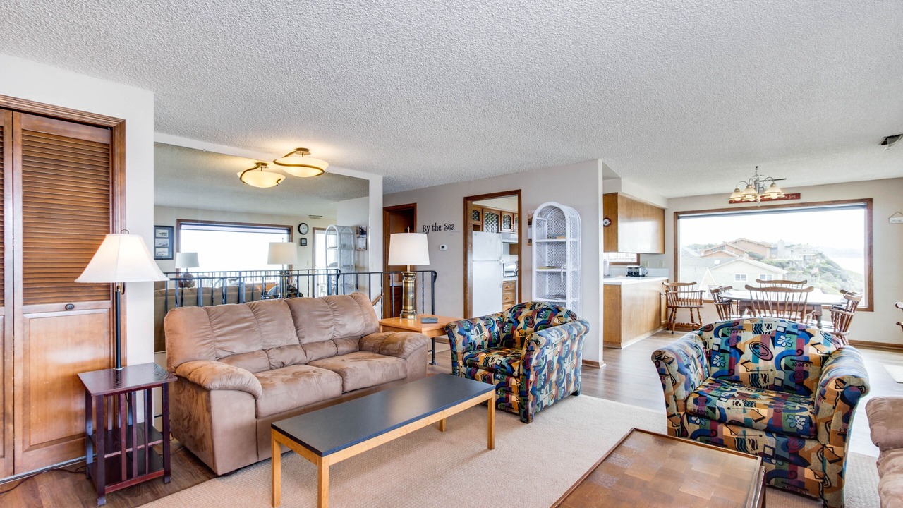 Photo of Livingroom in Gleneden Beach