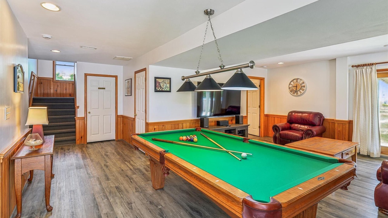 Photo of Bedroom in Whalehead Beach