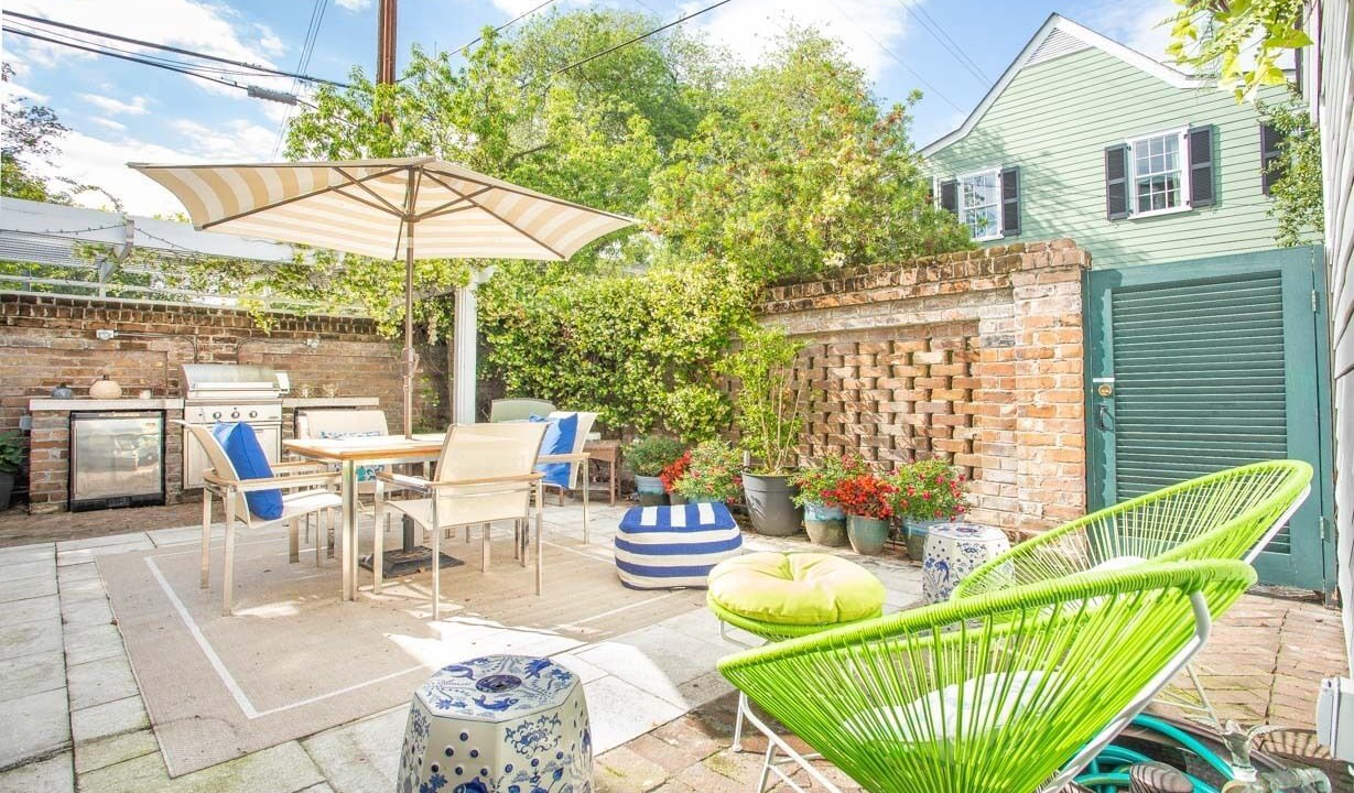 Photo of Outdoor in Historic District - North