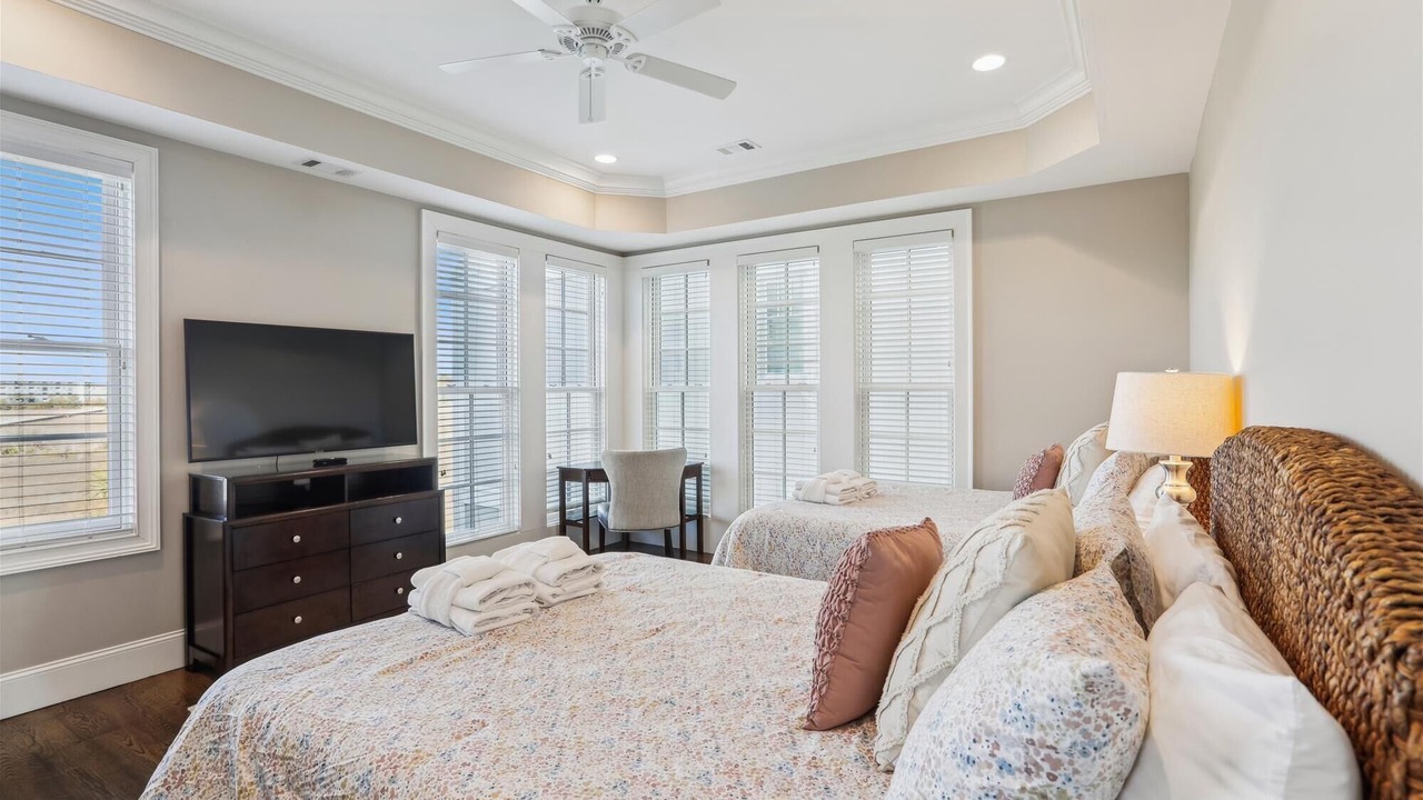 Photo of Bedroom in Palmetto Dunes