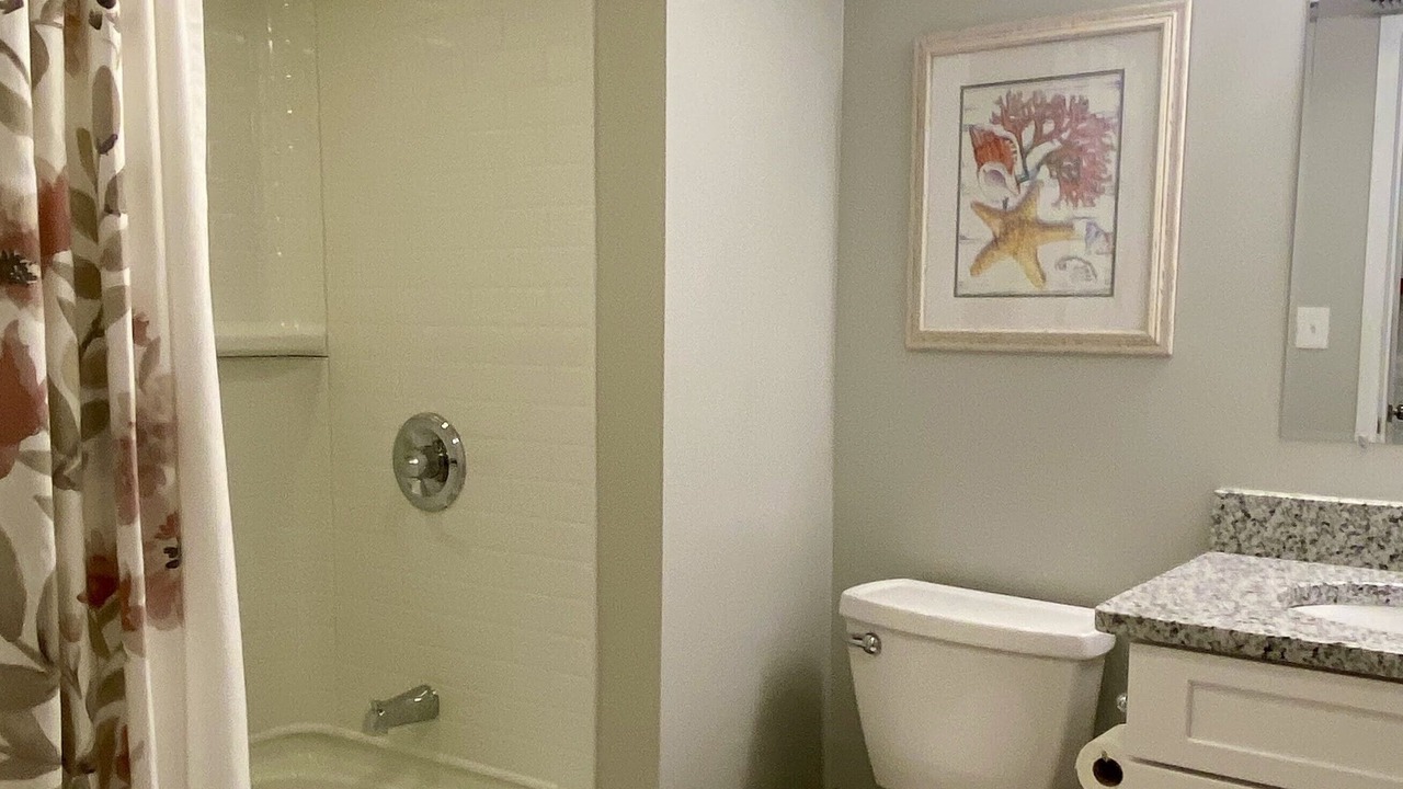 Photo of Bathroom in Arcadian Shores
