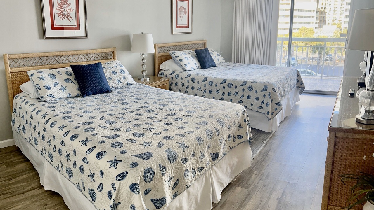 Photo of Bedroom in Arcadian Shores