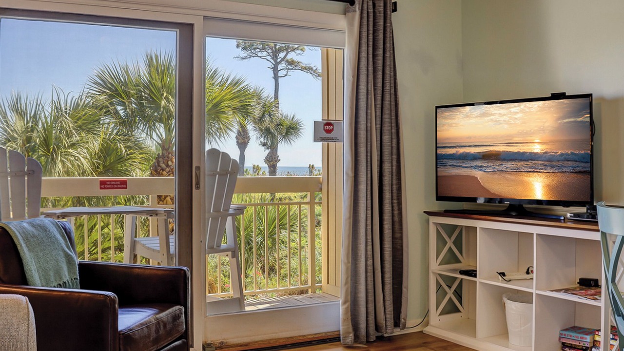 Photo of Livingroom in North Forest Beach