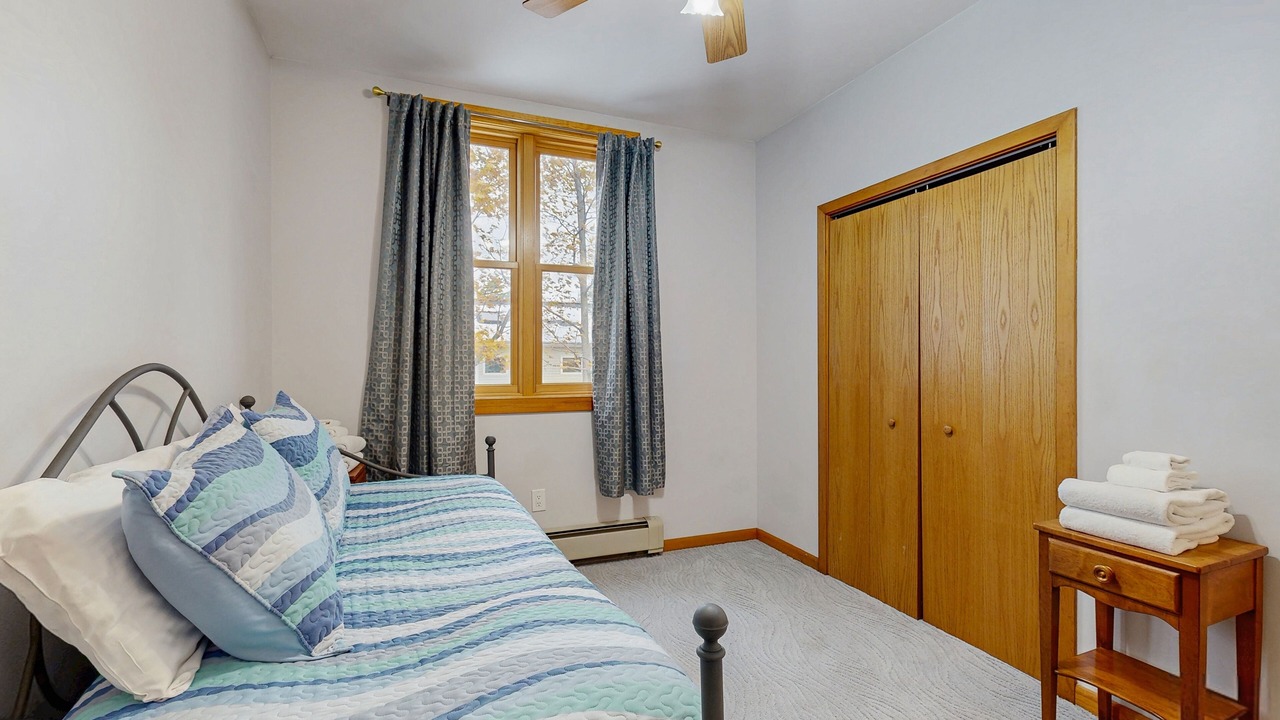 Photo of Bedroom in Malletts Bay