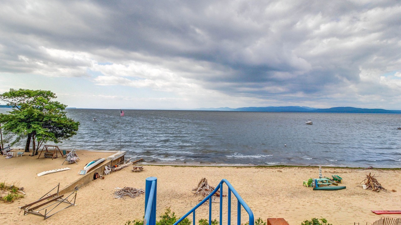 Photo of Others in Malletts Bay