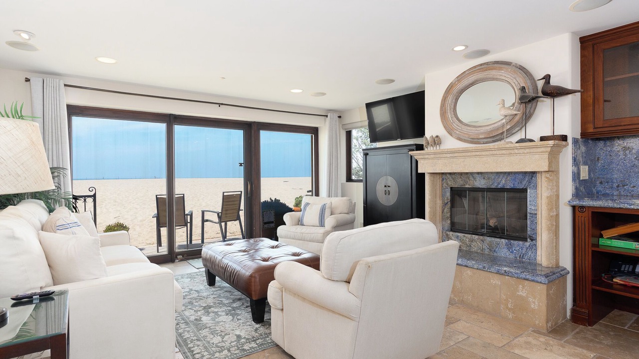 Photo of Livingroom in Hollywood