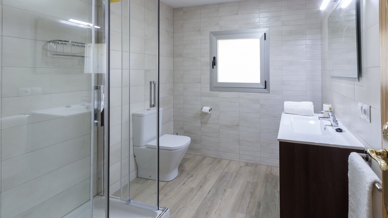 Photo of Bathroom in Barig