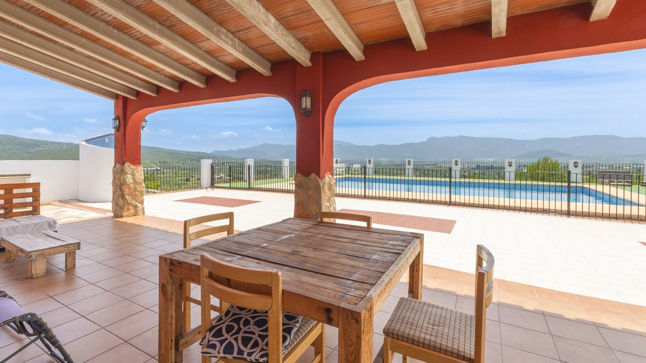 Photo of Outdoor in Luchente