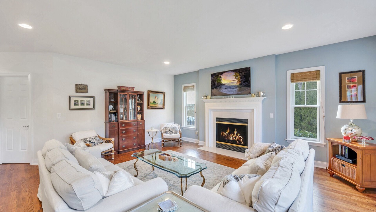 Photo of Livingroom in Tuckahoe