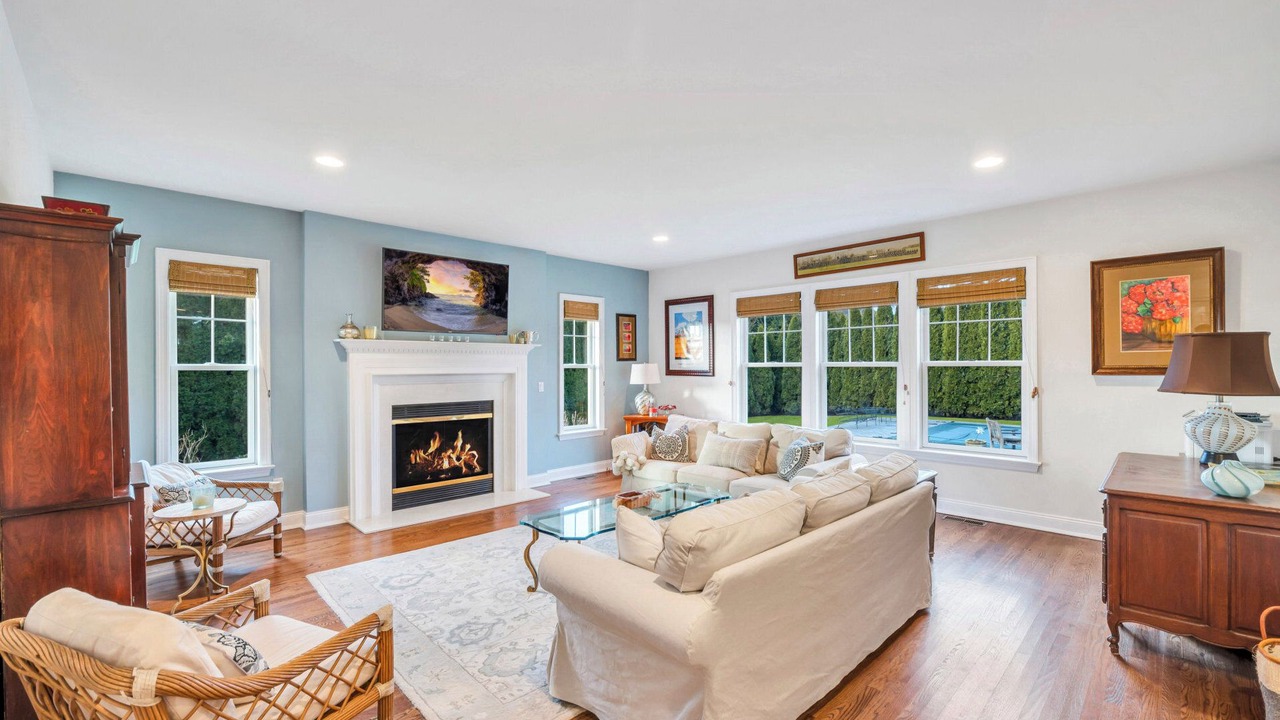 Photo of Livingroom in Tuckahoe