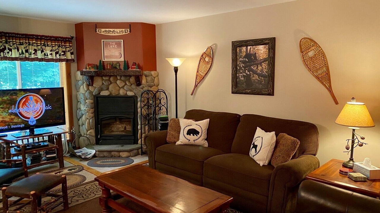 Photo of Livingroom in Inlet