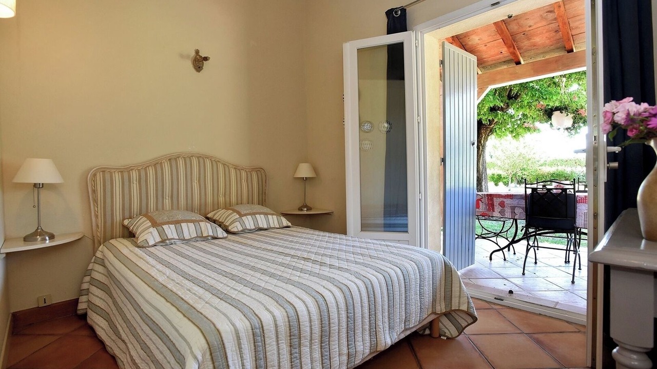 Photo of Bedroom in Caderousse