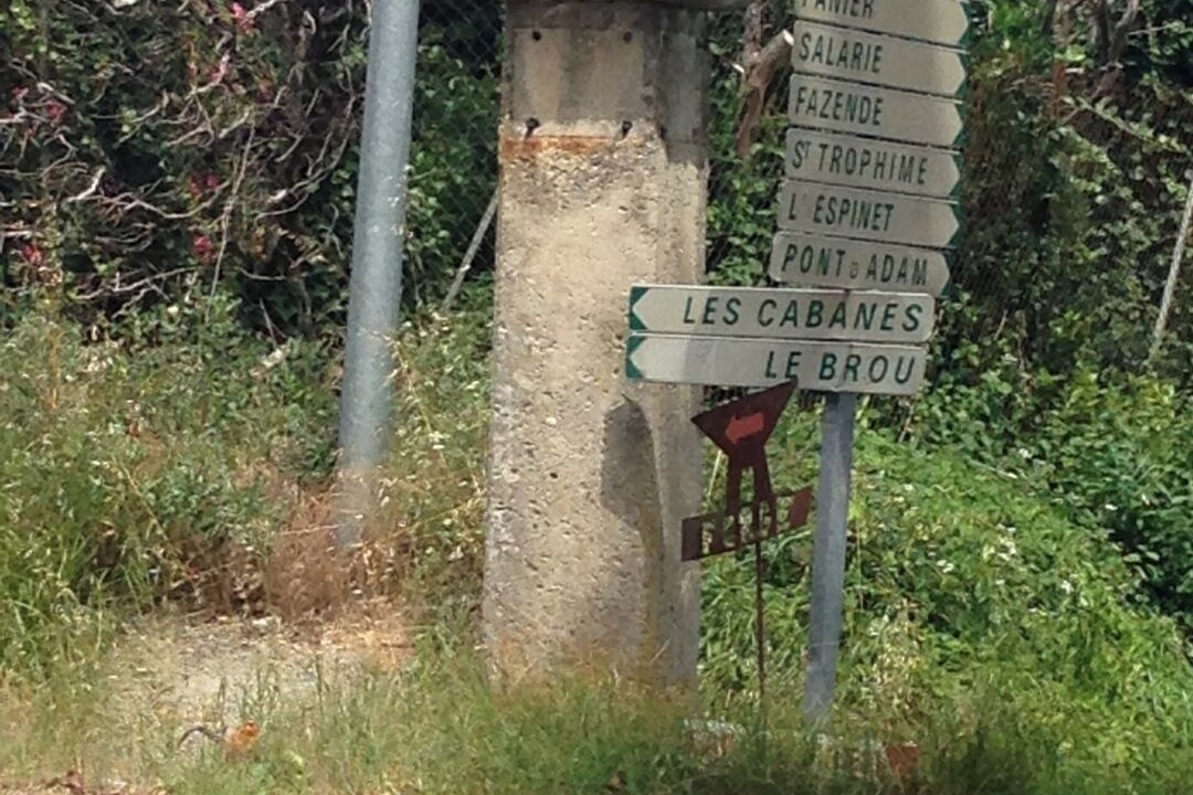Photo of Others in Caderousse