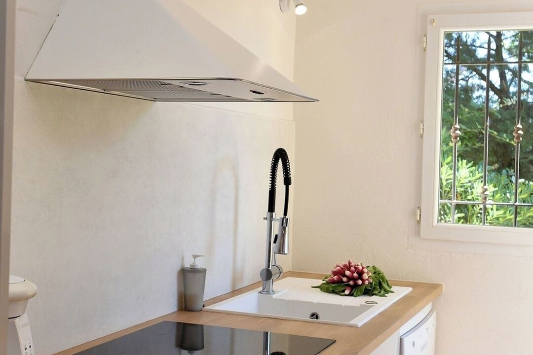 Photo of Kitchen in Caderousse