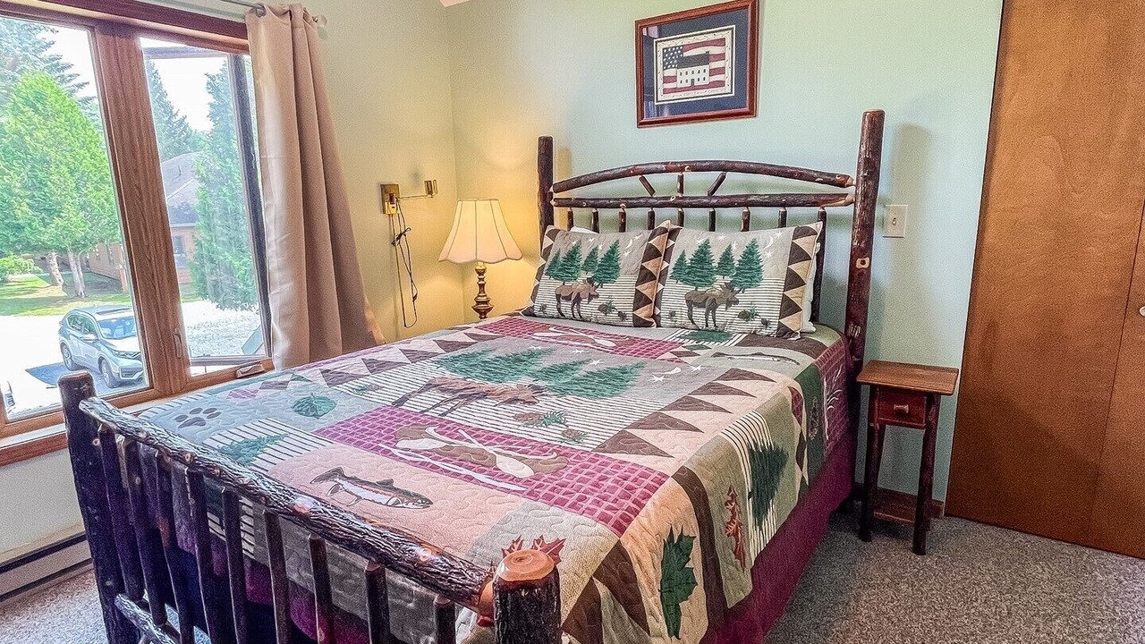 Photo of Others in Inlet