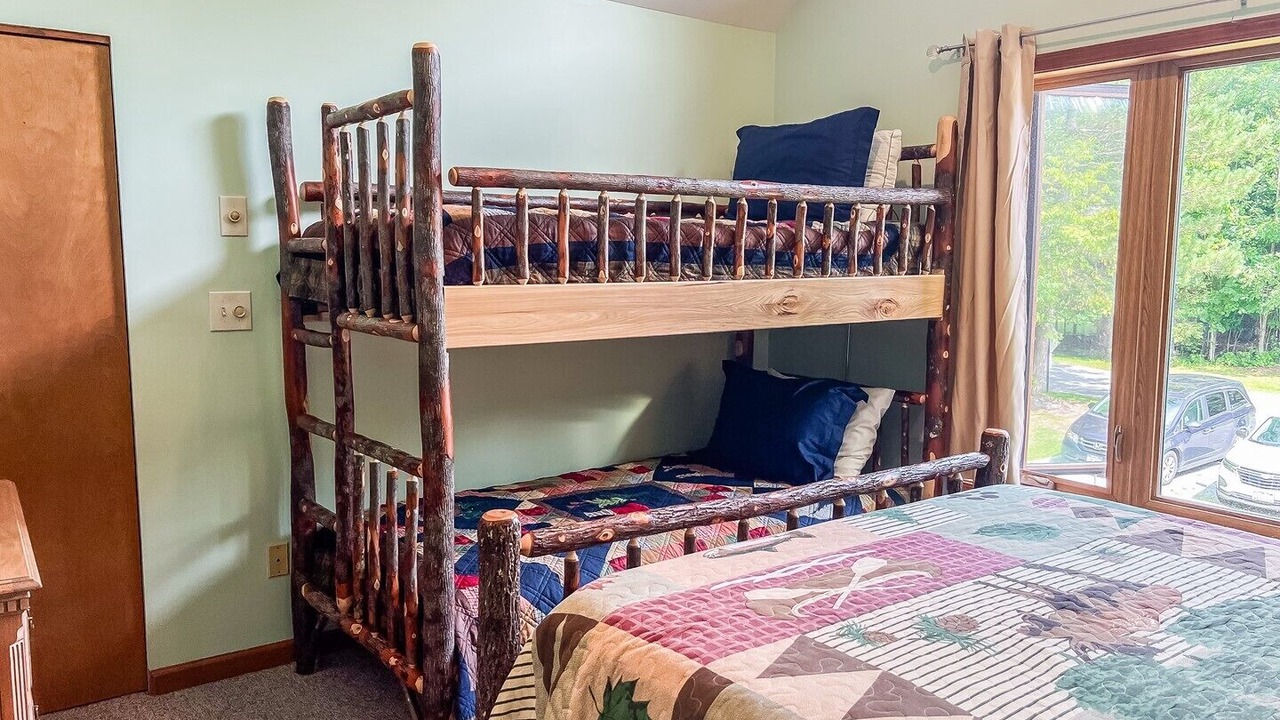 Photo of Others in Inlet