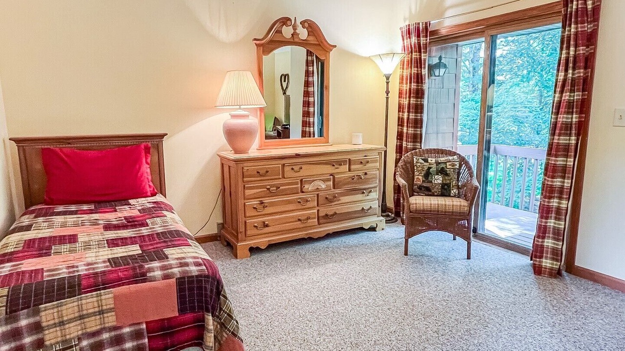 Photo of Others in Inlet