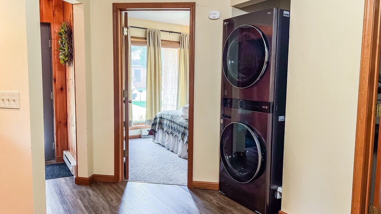 Photo of Others in Inlet