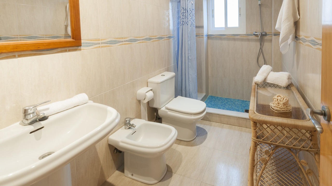 Photo of Bathroom in Miramar
