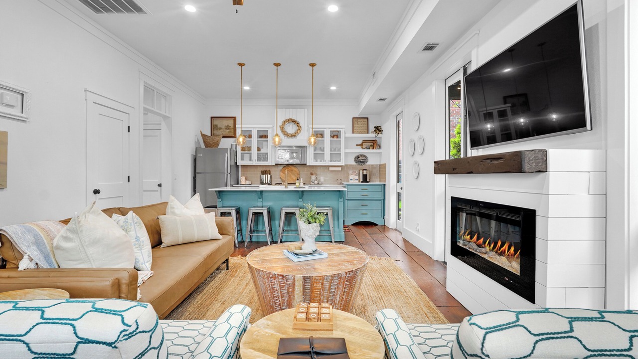 Photo of Livingroom in Carlton Landing