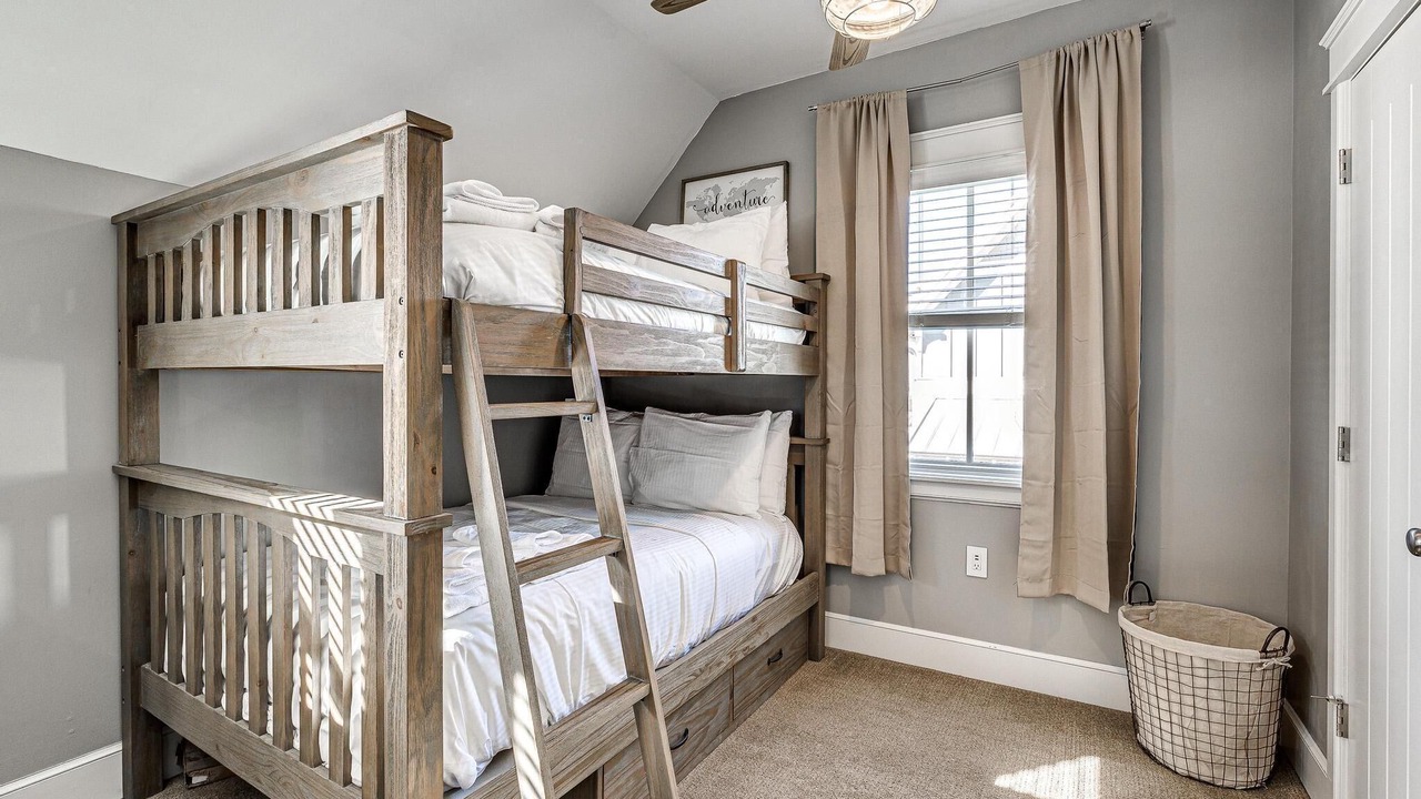 Photo of Bedroom in Eufaula