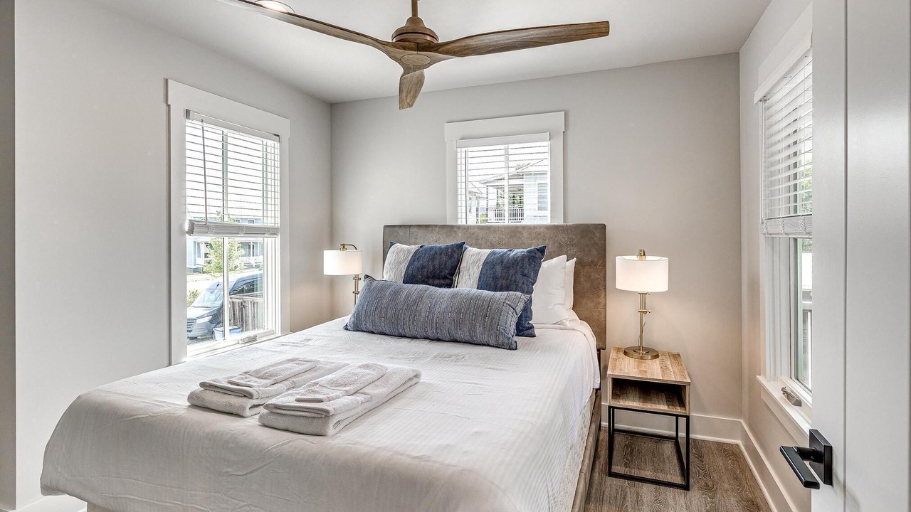 Photo of Bedroom in Carlton Landing