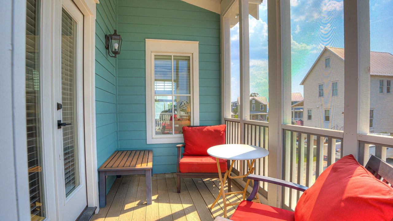 Photo of Patio Balcony in Carlton Landing