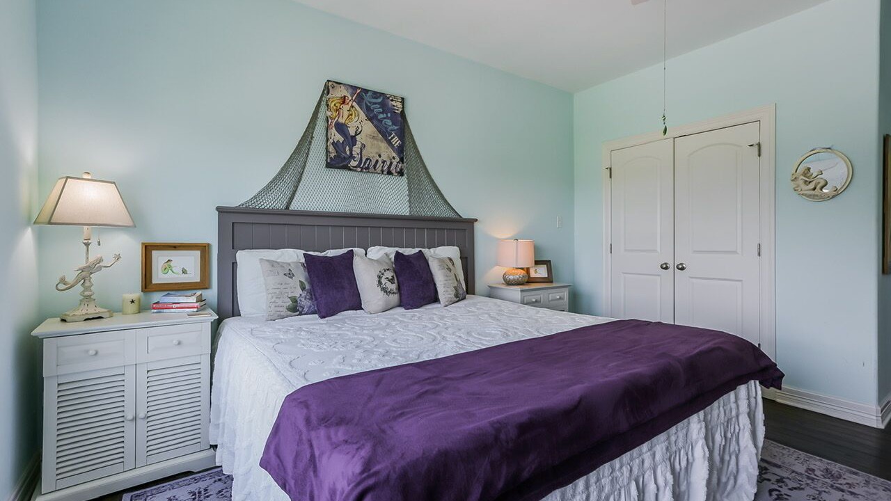 Photo of Bedroom in Port Bolivar