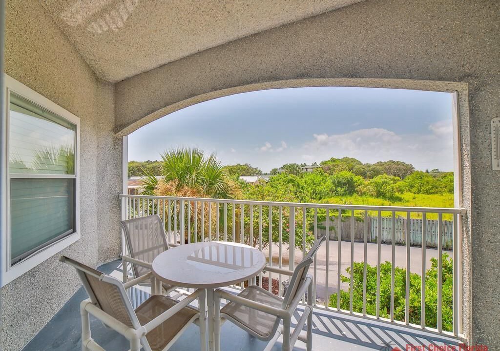 Photo of Patio Balcony in Butler Beach