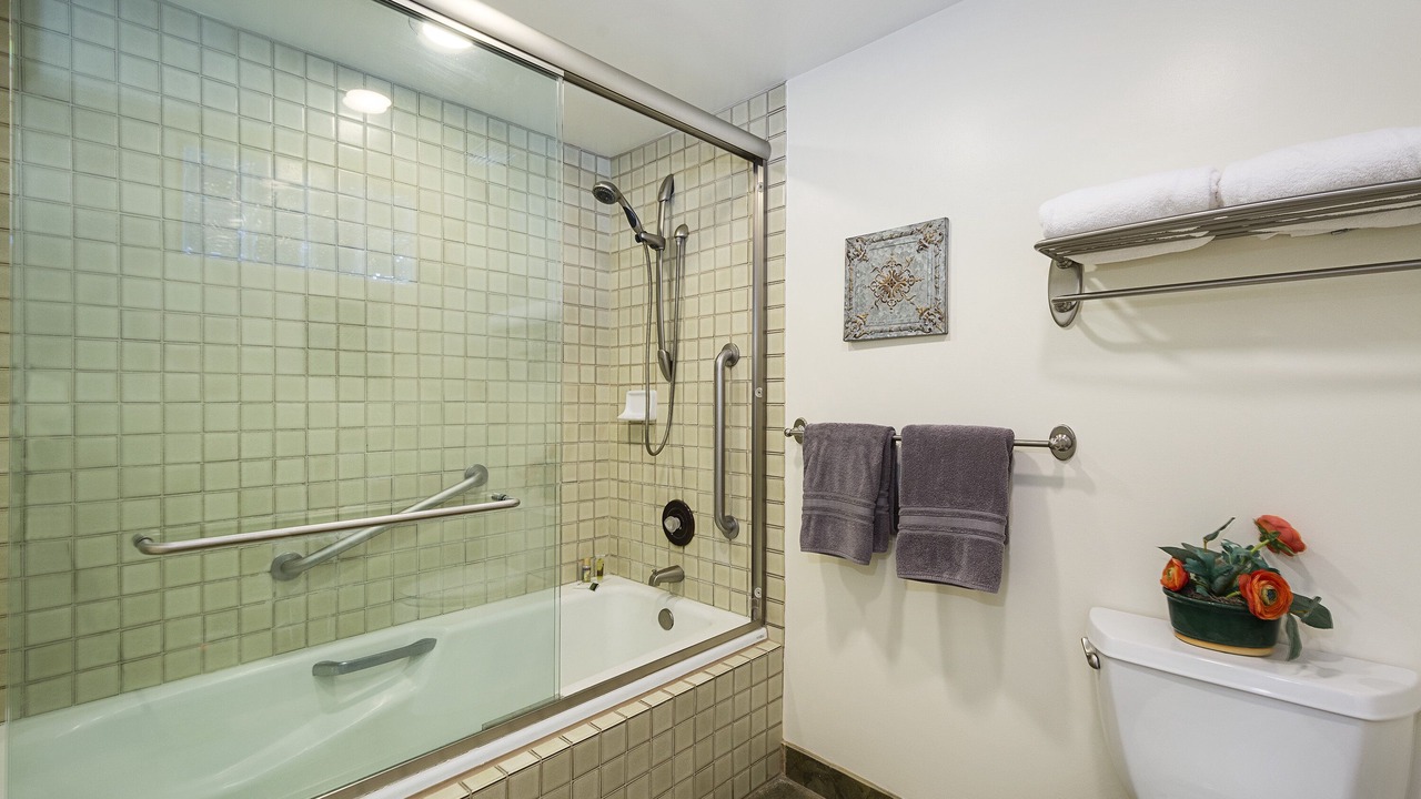 Photo of Bathroom in Kailua-Kona