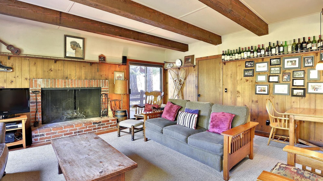 Photo of Bedroom in Alpine Meadows