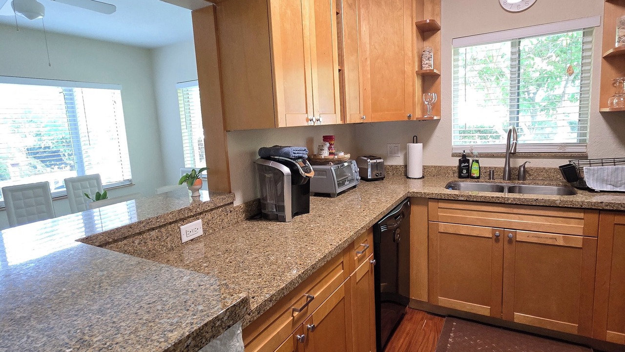 Photo of Kitchen in Lauderdale-by-the-Sea
