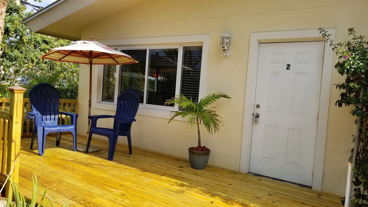 Photo of Patio Balcony in Lauderdale-by-the-Sea