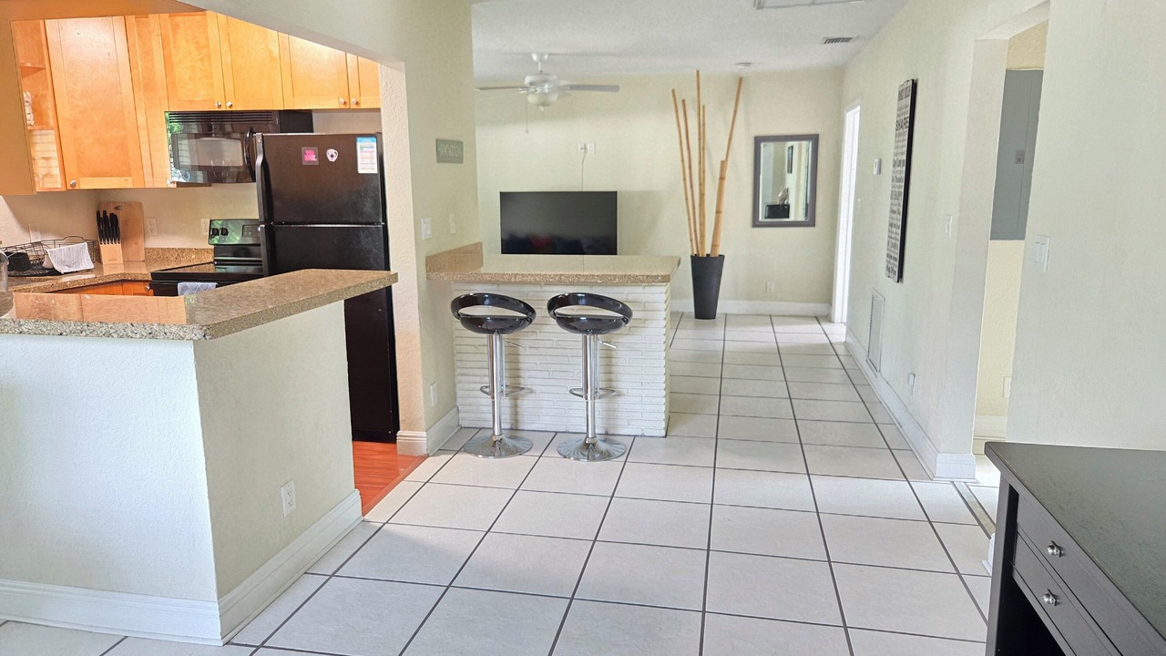 Photo of Kitchen in Lauderdale-by-the-Sea