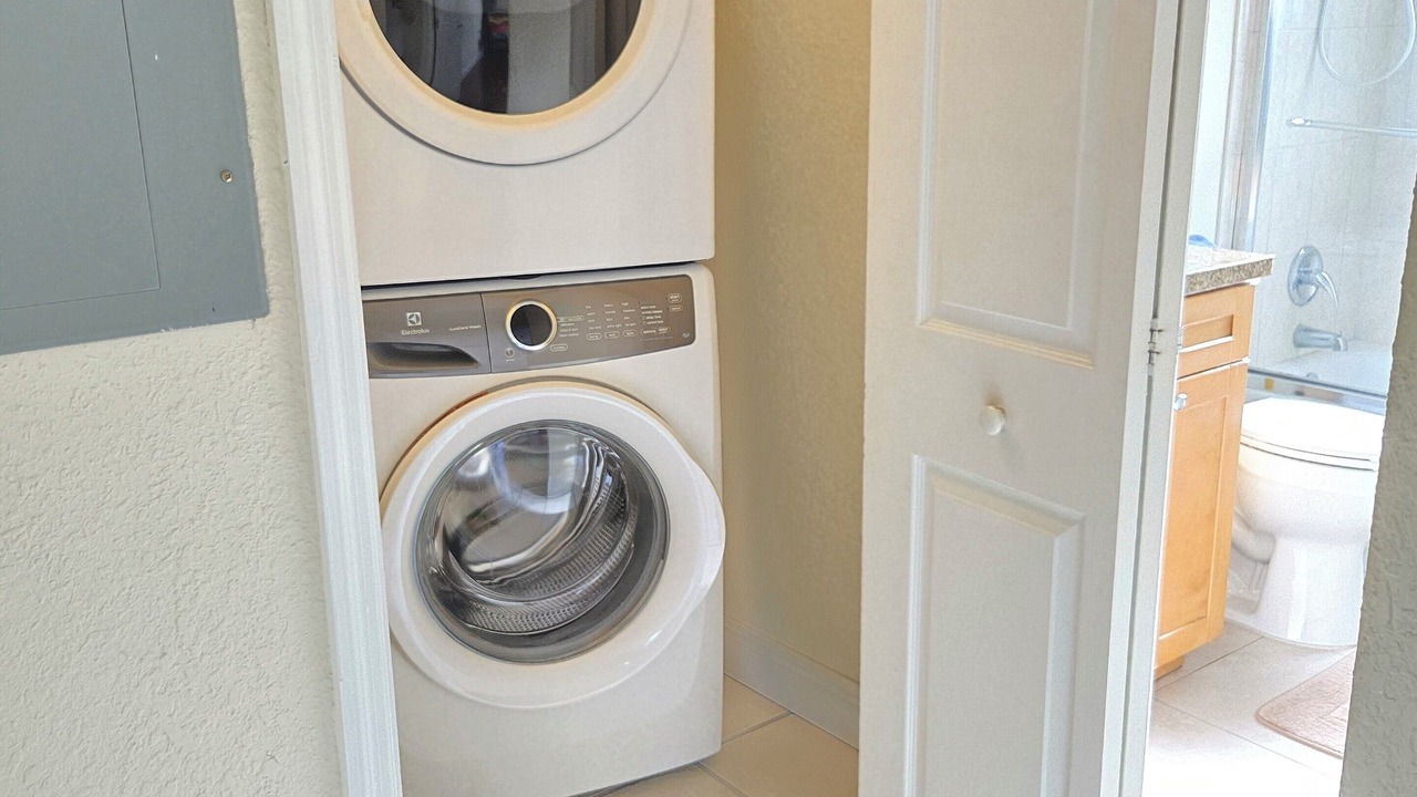 Photo of Bathroom in Lauderdale-by-the-Sea