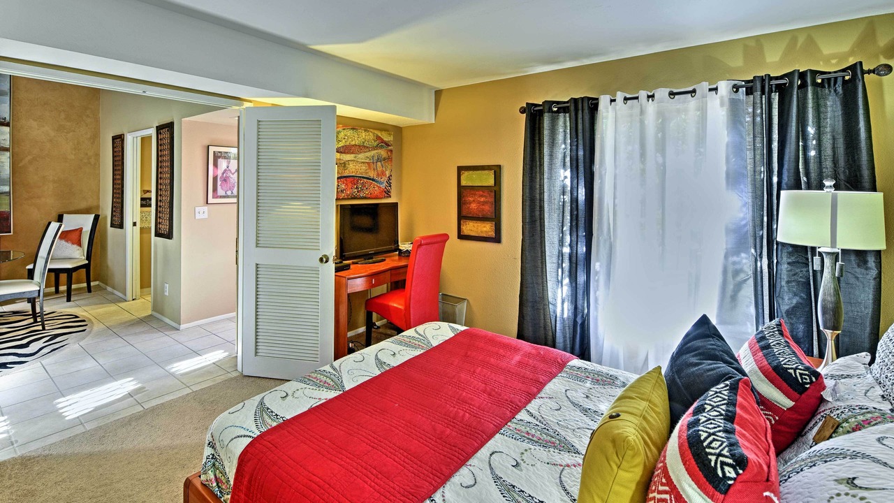 Photo of Bedroom in Palm Desert