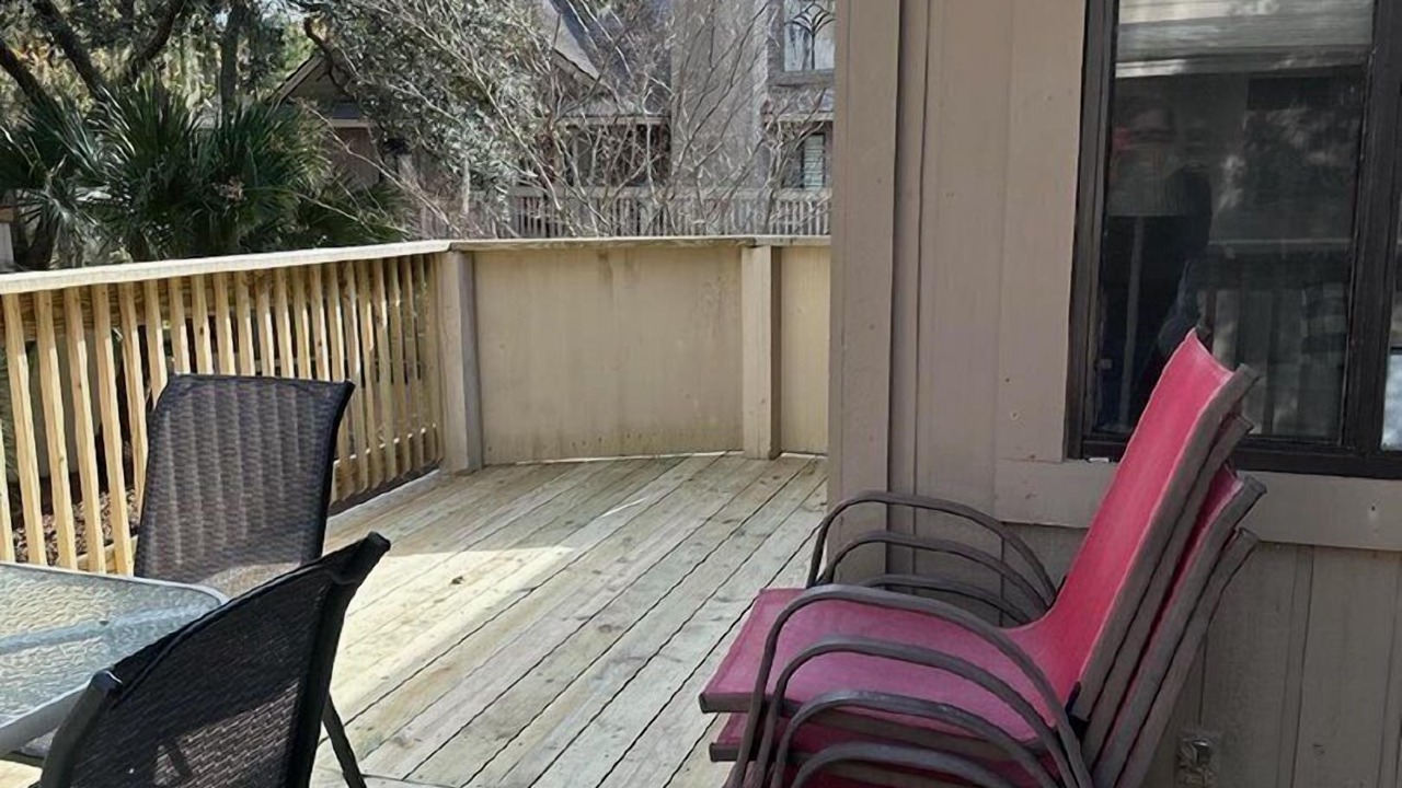 Photo of Patio Balcony in Shipyard Plantation