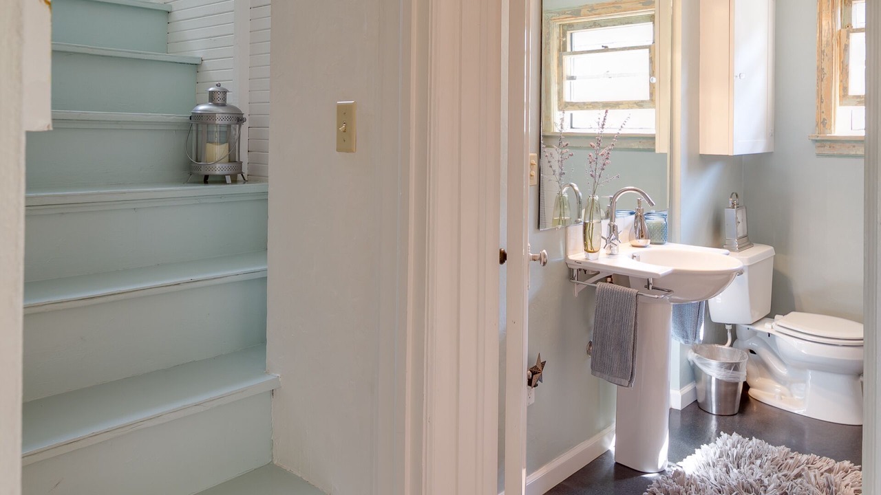 Photo of Bathroom in West Eugene