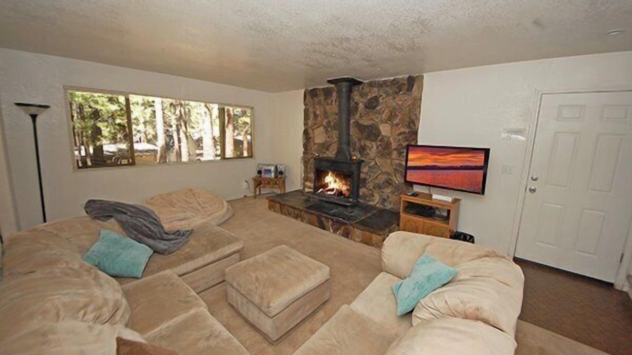 Photo of Livingroom in South Lake Tahoe