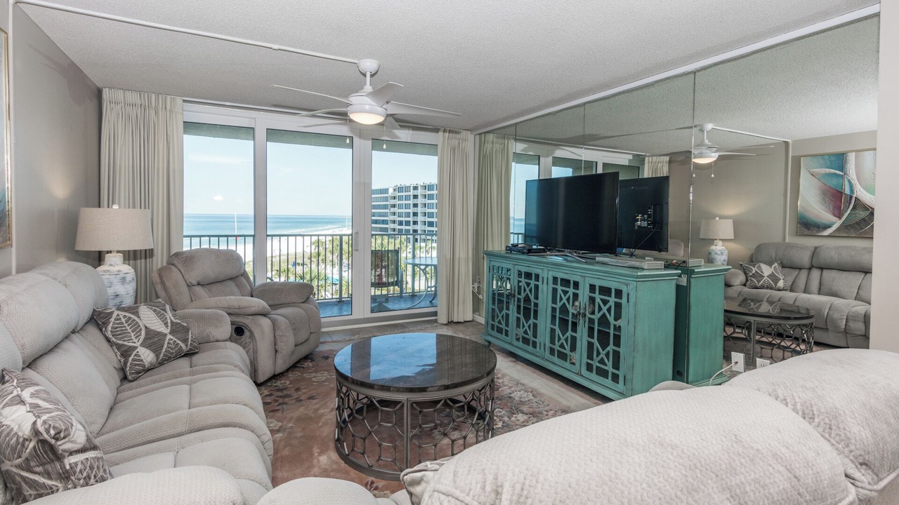 Photo of Livingroom in Gulf Lagoon Beach