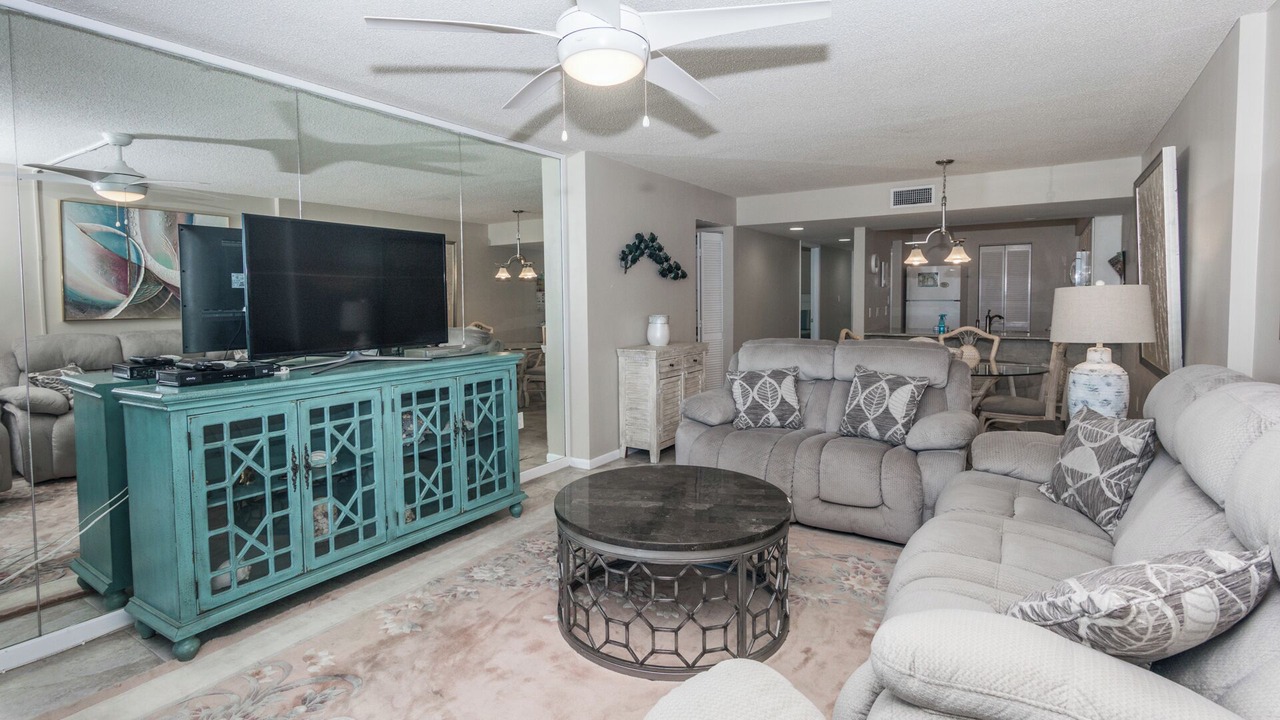 Photo of Livingroom in Gulf Lagoon Beach
