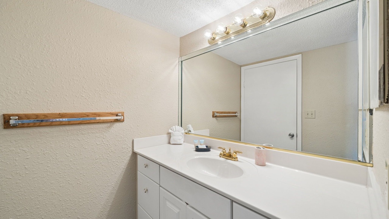 Photo of Bathroom in Gulf Lagoon Beach